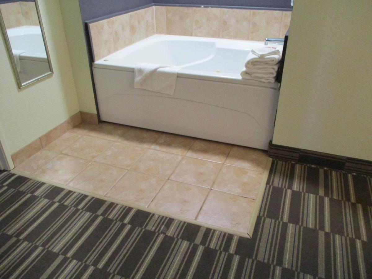 Microtel Inn And Suites - Inver Grove Heights Zewnętrze zdjęcie