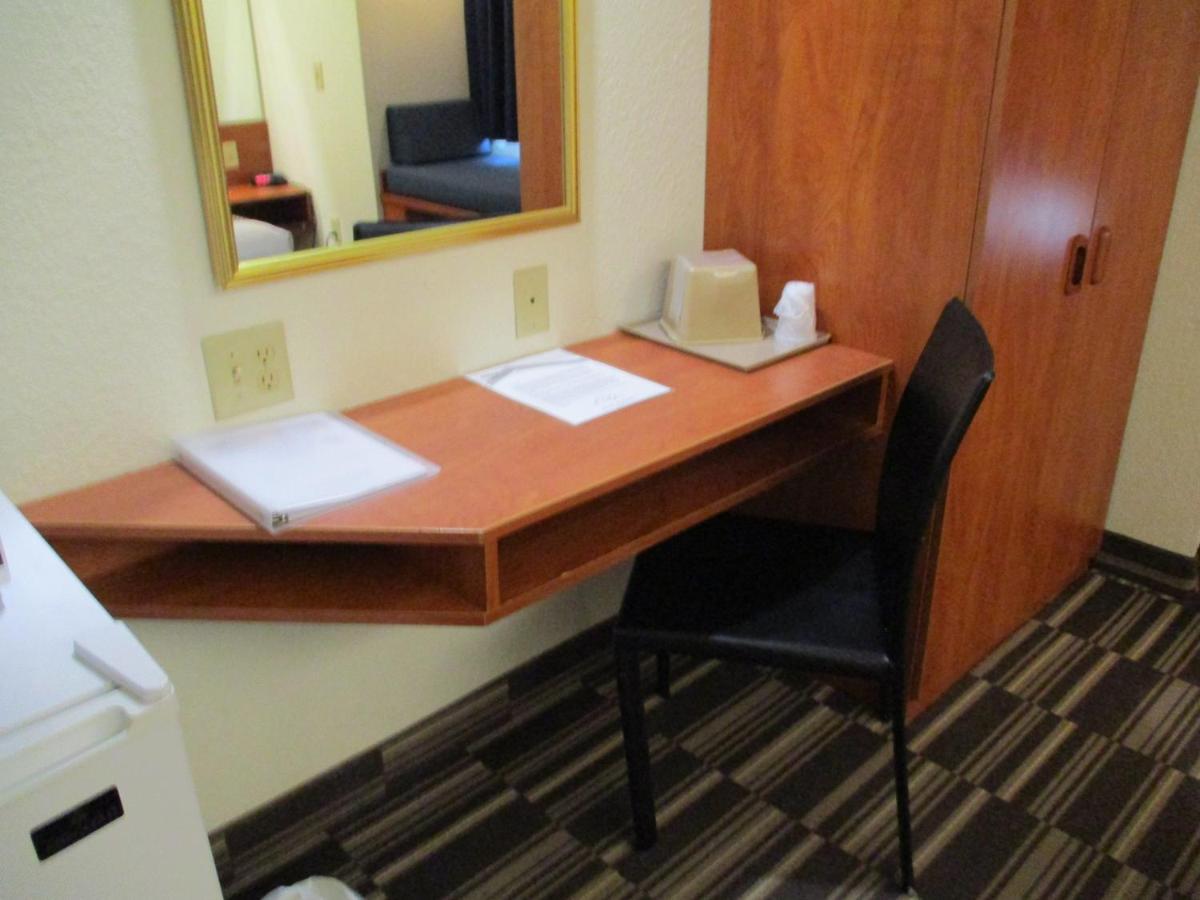 Microtel Inn And Suites - Inver Grove Heights Zewnętrze zdjęcie