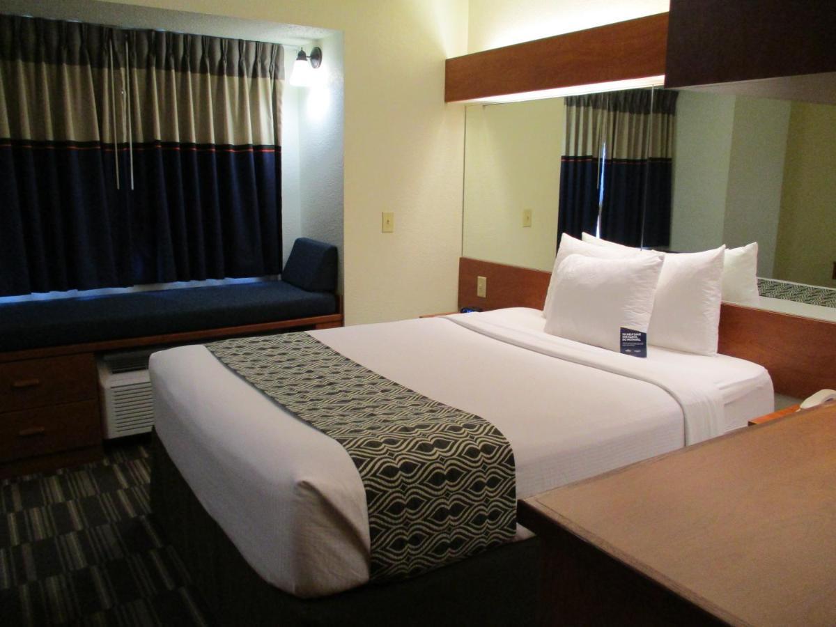 Microtel Inn And Suites - Inver Grove Heights Zewnętrze zdjęcie
