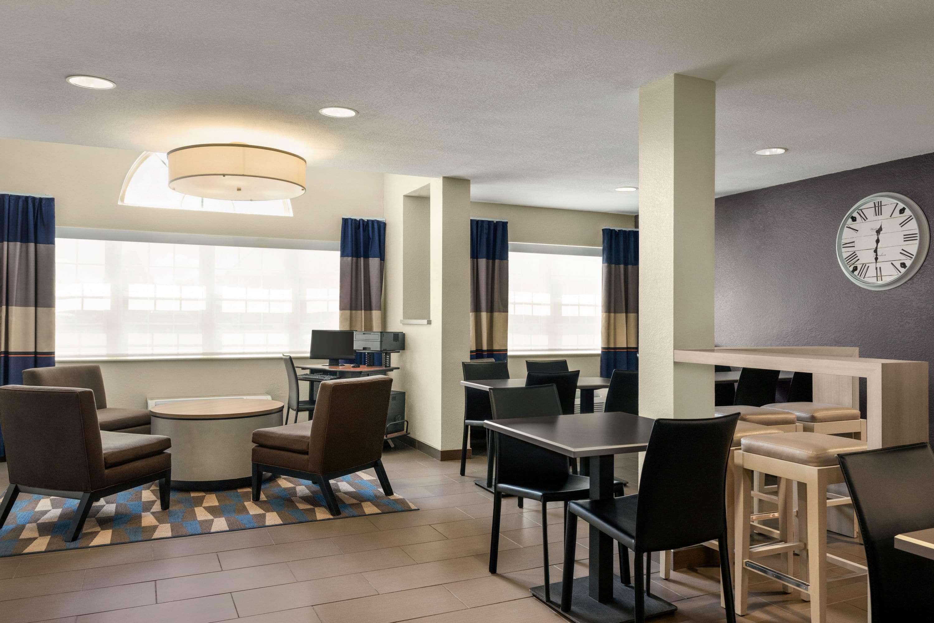 Microtel Inn And Suites - Inver Grove Heights Zewnętrze zdjęcie